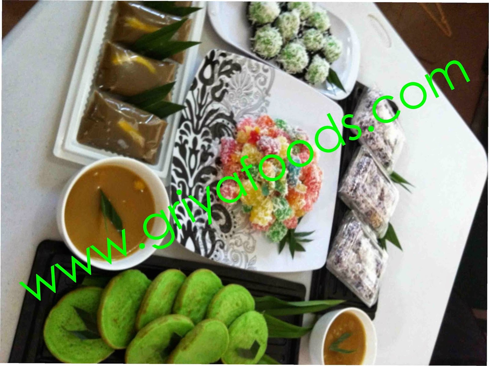 kue tradisional indonesia, kursus kue tradisional, resep kue tradisional, resep klepon, pesan snack box pekanbaru, jual snack box pekanbaru kue tradisional indonesia, kursus kue tradisional, resep kue tradisional, resep klepon, pesan snack box pekanbaru, jual snack box pekanbaru