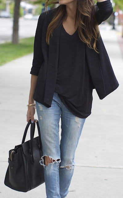 Ioanna's Notebook - Classic black blazer outfits - Πως να φορέσετε το μαύρο κλασικό σακάκι Ioanna's Notebook - Classic black blazer outfits - Πως να φορέσετε το μαύρο κλασικό σακάκι