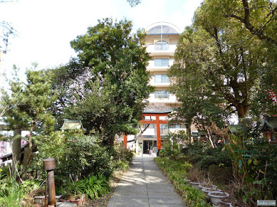 産湯稲荷神社参道 産湯稲荷神社参道