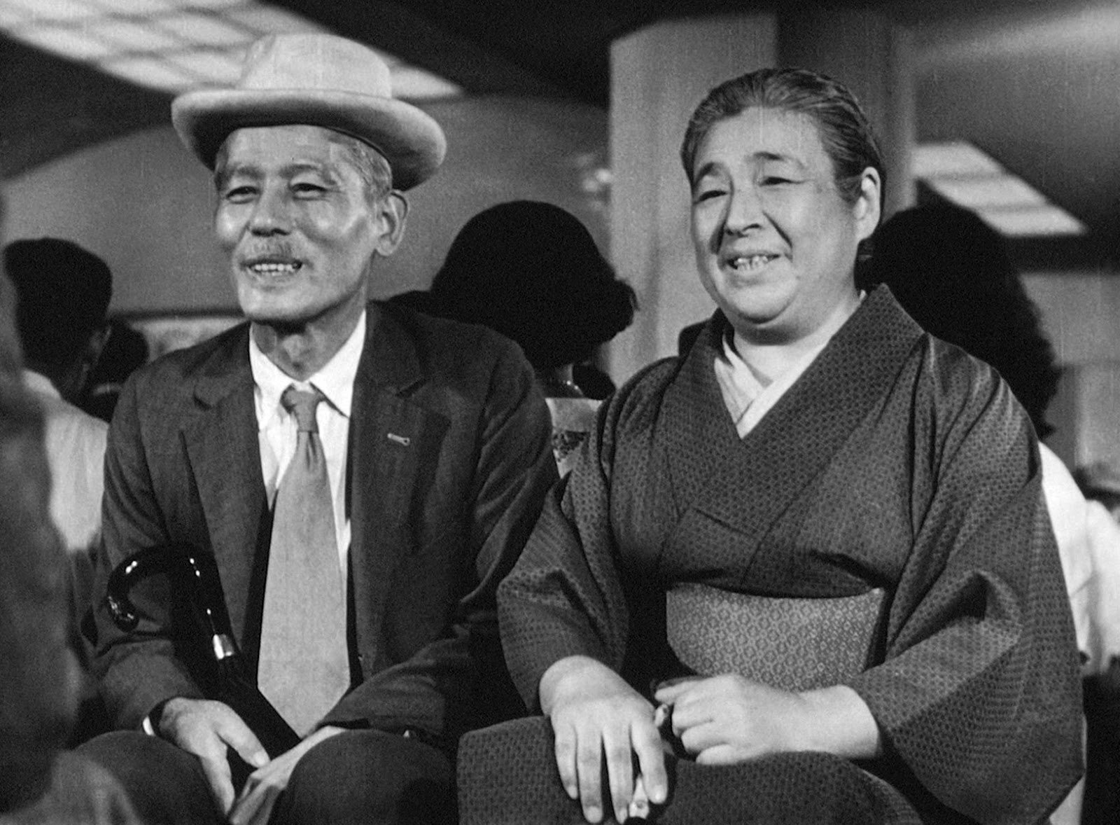 Токийская повесть 1953. Ясудзиро Одзу Токийская повесть. Кацубэн бэнси. Тисю Рю.