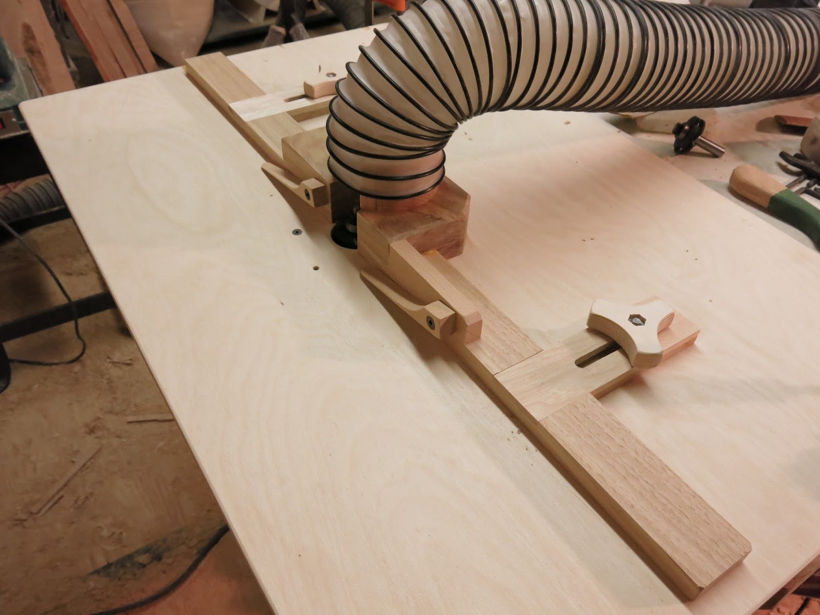 aerialcopper Tongue and Groove Router Table