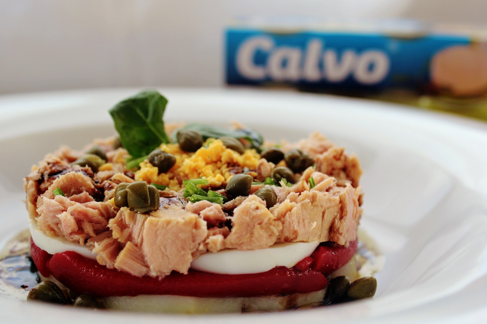 Timbal de Atún en Conserva y Pimentos del piquillo con Vinagreta de