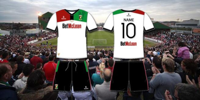 グレントランFC 2015年アイリッシュカップ決勝ユニフォーム ユニ11