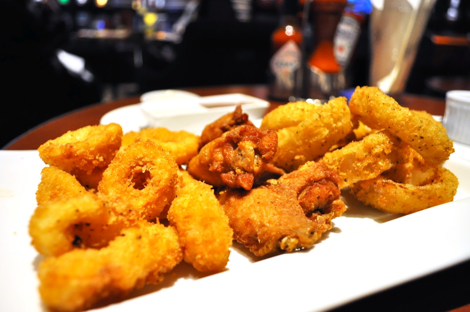 Snaps Sports Bar Sofitel Manila BERYLLICIOUS A Food, Lifestyle and