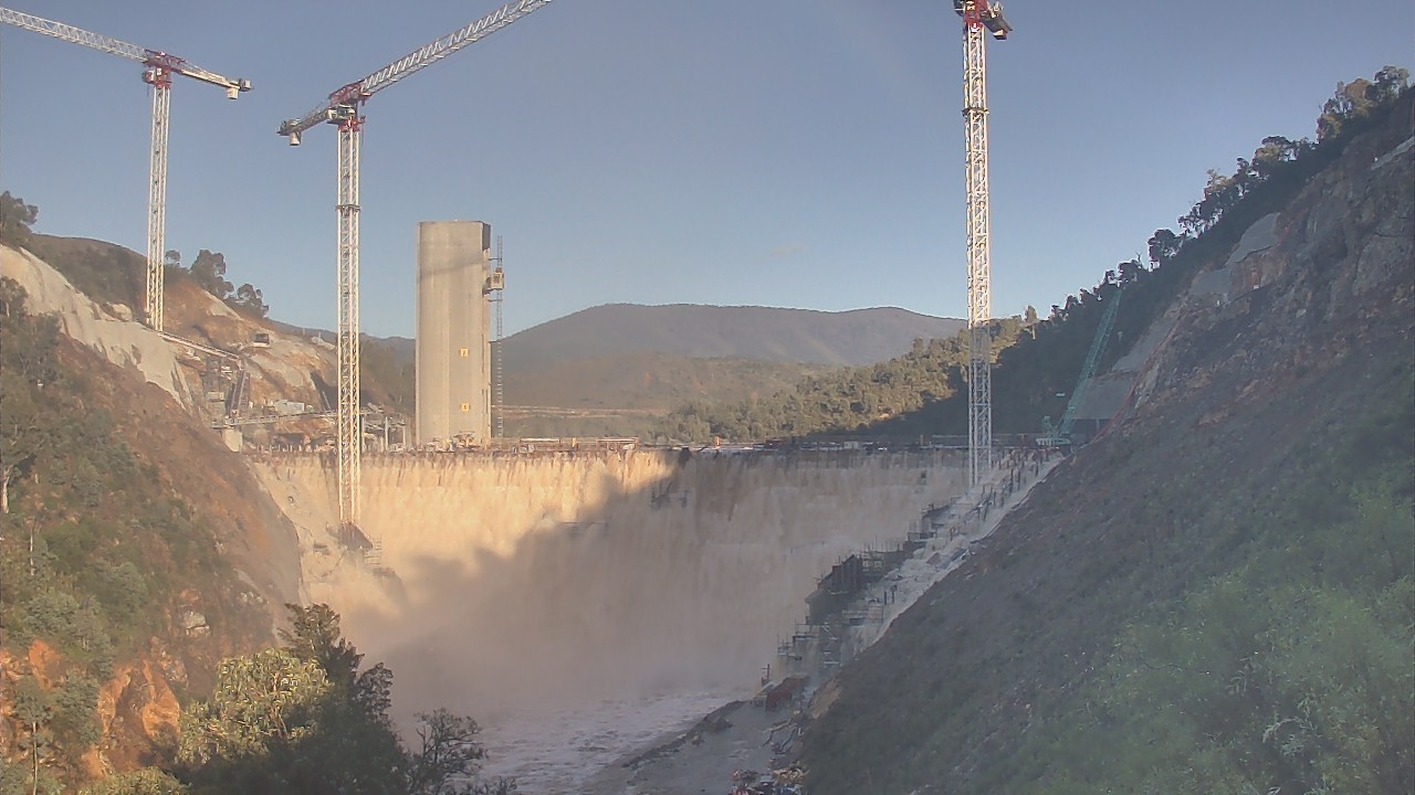 kae's bloodnut blog Cotter Dam, ACT, construction site live cam