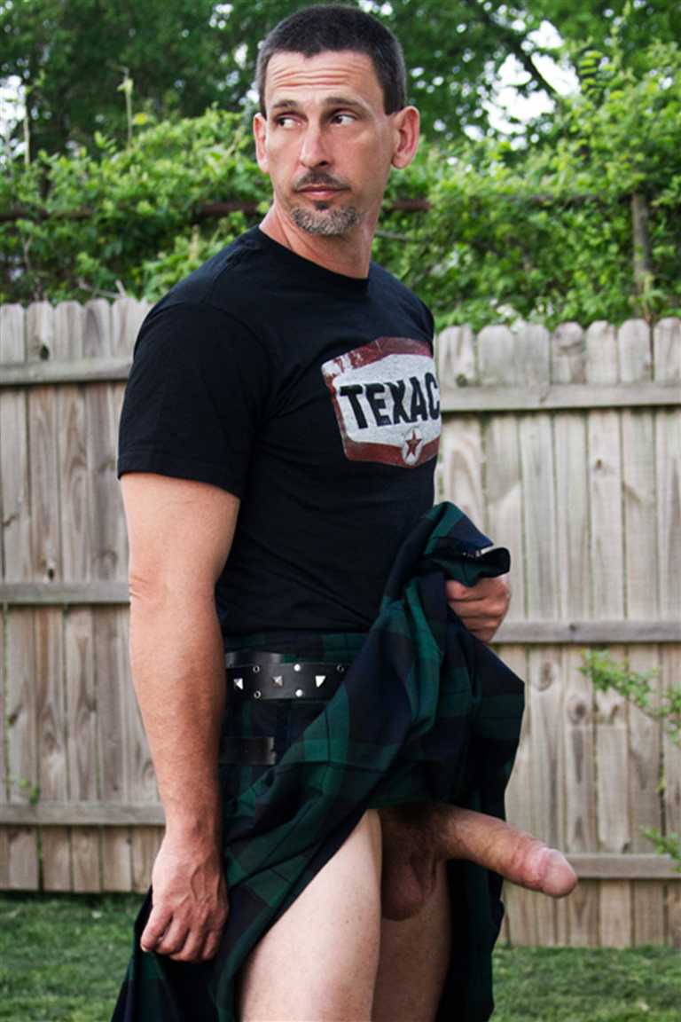 Real men wear kilts.