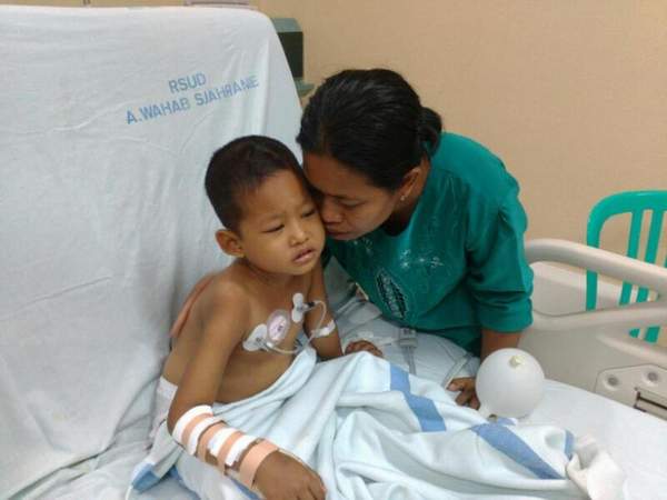 Anak Bunda BBnya Turun Bahkan Sering Ngompol? Segera Bawa Kedokter Sebelum Terlambat