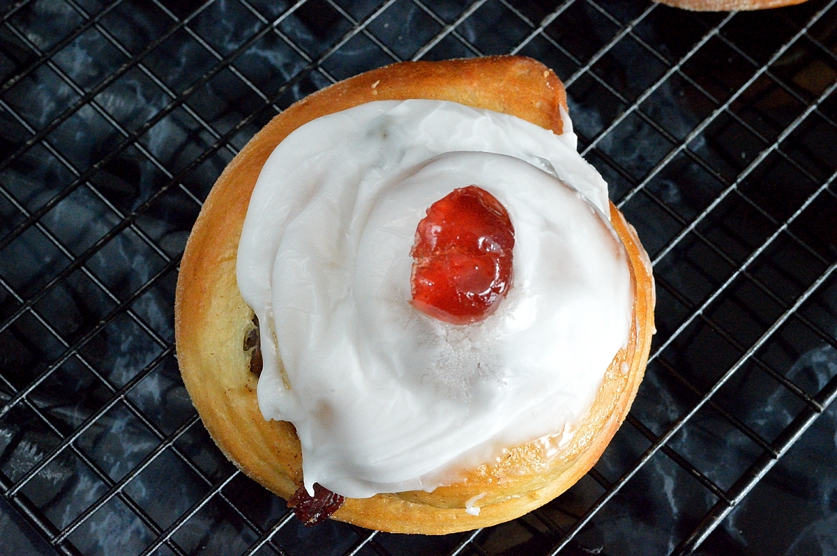 Belgian Buns Utterly Scrummy Food For Families