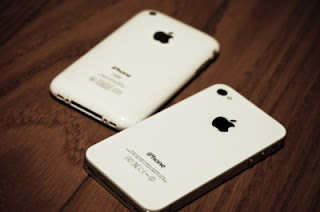 iPhone 4,5 Inchi Berbahan Polycarbonate Akan Hadir