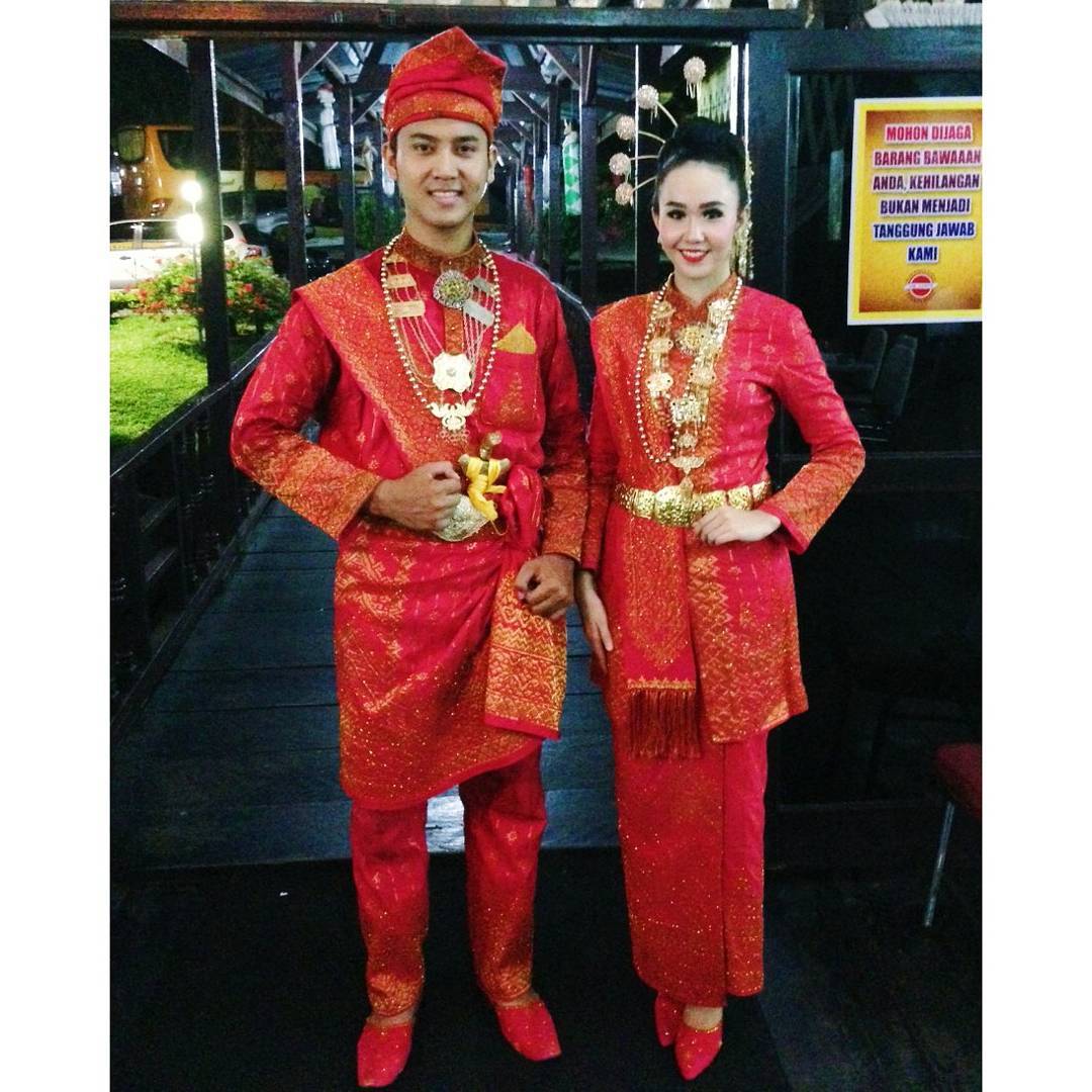 Baju Pengantin Bali Pria Jenis Baju Pernikahan Adat Bali