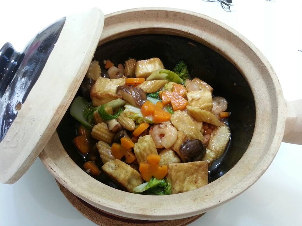 BeautyMe Love Recipes Clay Pot Tofu