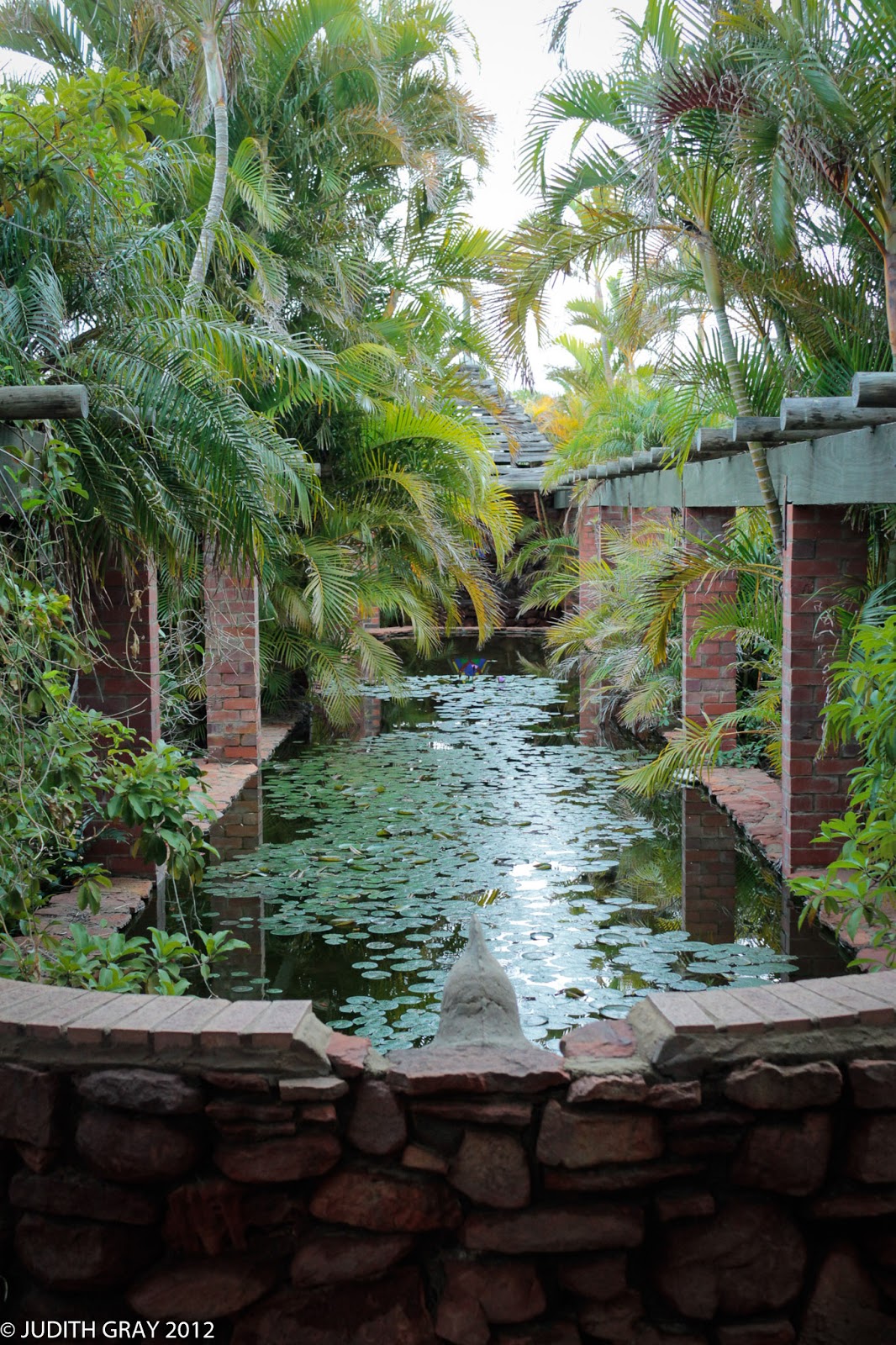 Rainbow Jungle Parrot Zoo, Kalbarri, WA