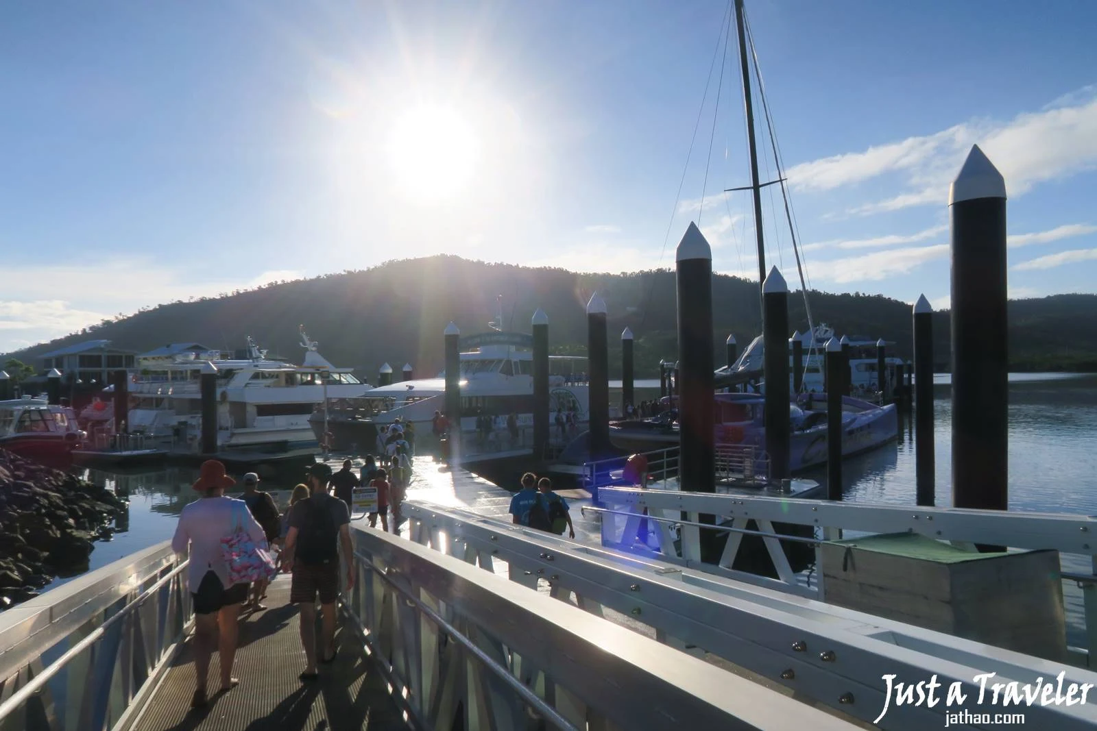 聖靈群島-艾爾利海灘-港口-景點-推薦-大堡礁-浮潛-潛水-行程-玩水-一日遊-遊記-攻略-自由行-旅遊-澳洲-Whitsundays-Great-Barrier-Reef