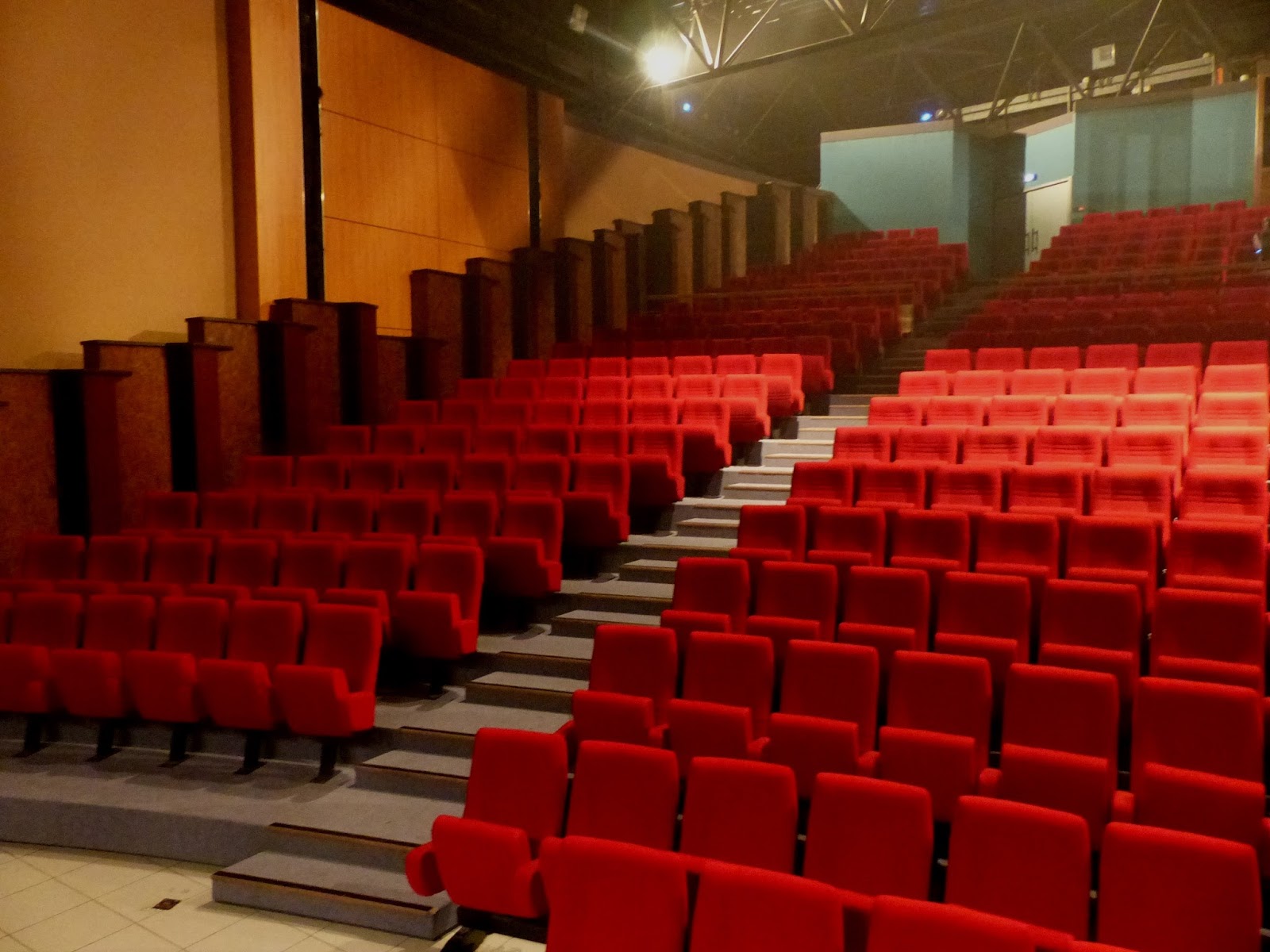 salle spectacle oesia