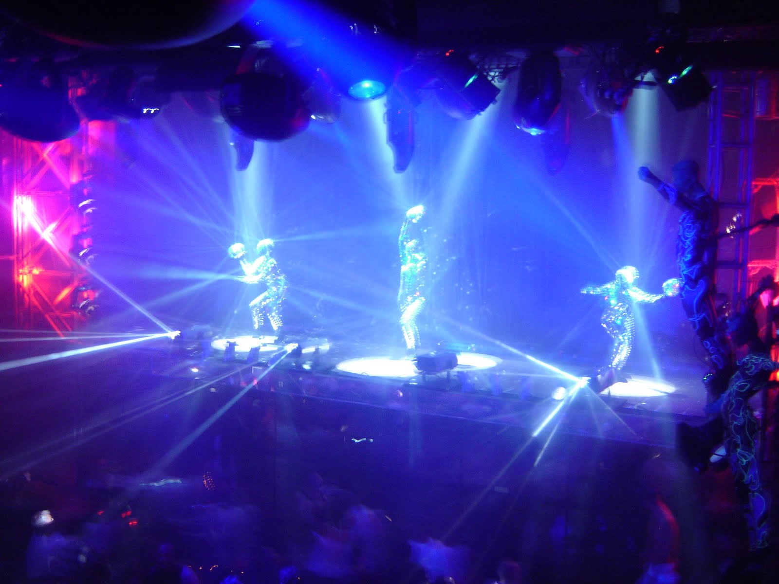 Disney Vacation Kingdom Mannequins Dance Palace