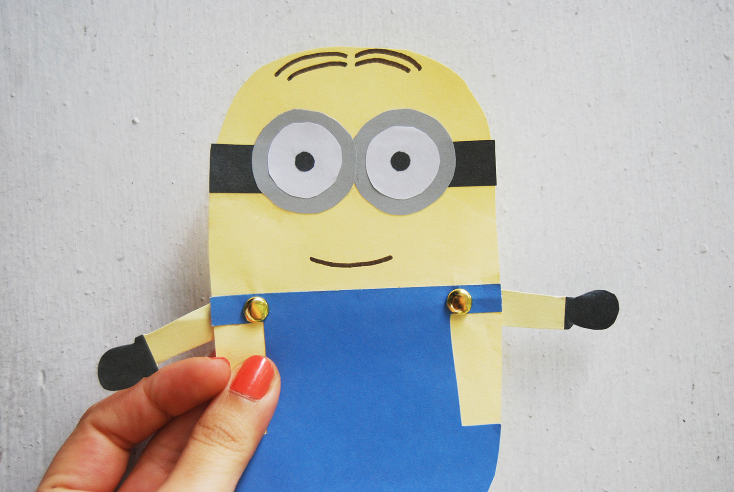 the-pink-doormat-minion-paper-doll