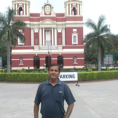 Sacred Heart Cathedral, Baba Kharak Singh Marg Sacred Heart Cathedral, Gol Dak Khana