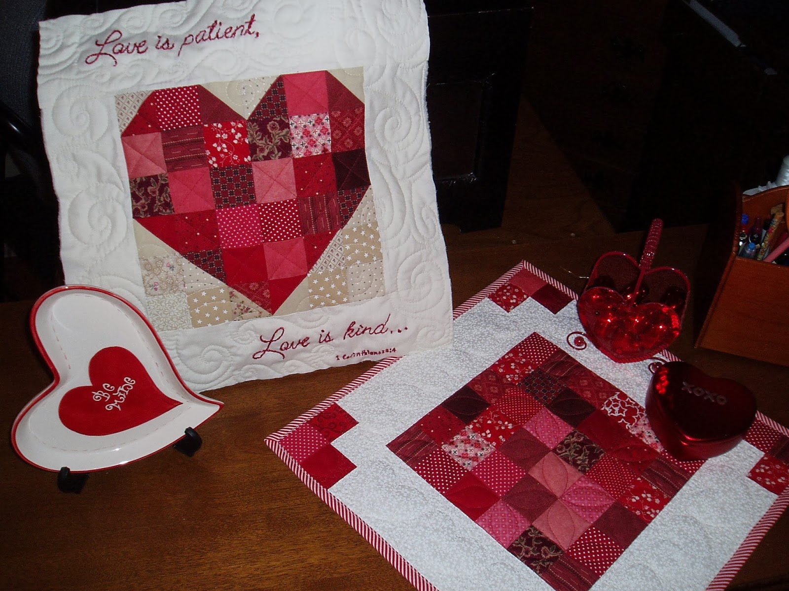 Sunshine in the Attic: Pieced Heart Pillow and Valentine Table Topper