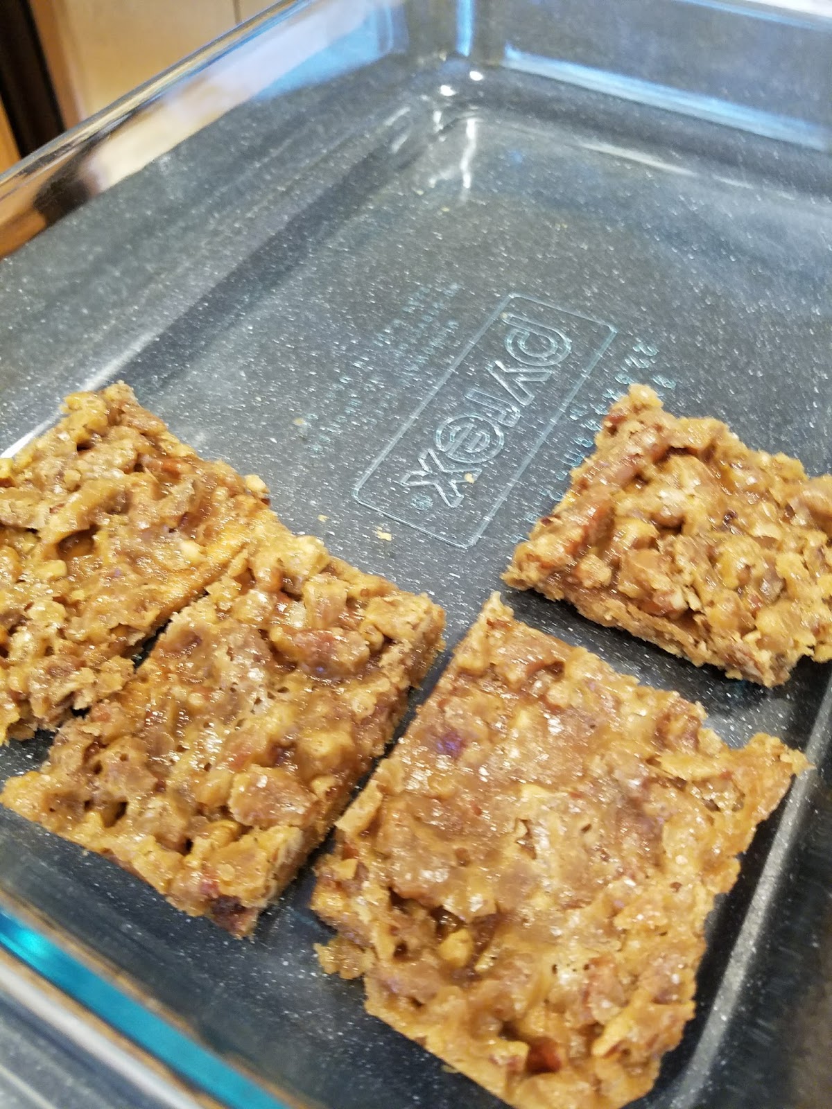 Good Girl Gone Redneck Graham Cracker Pecan Toffee Squares