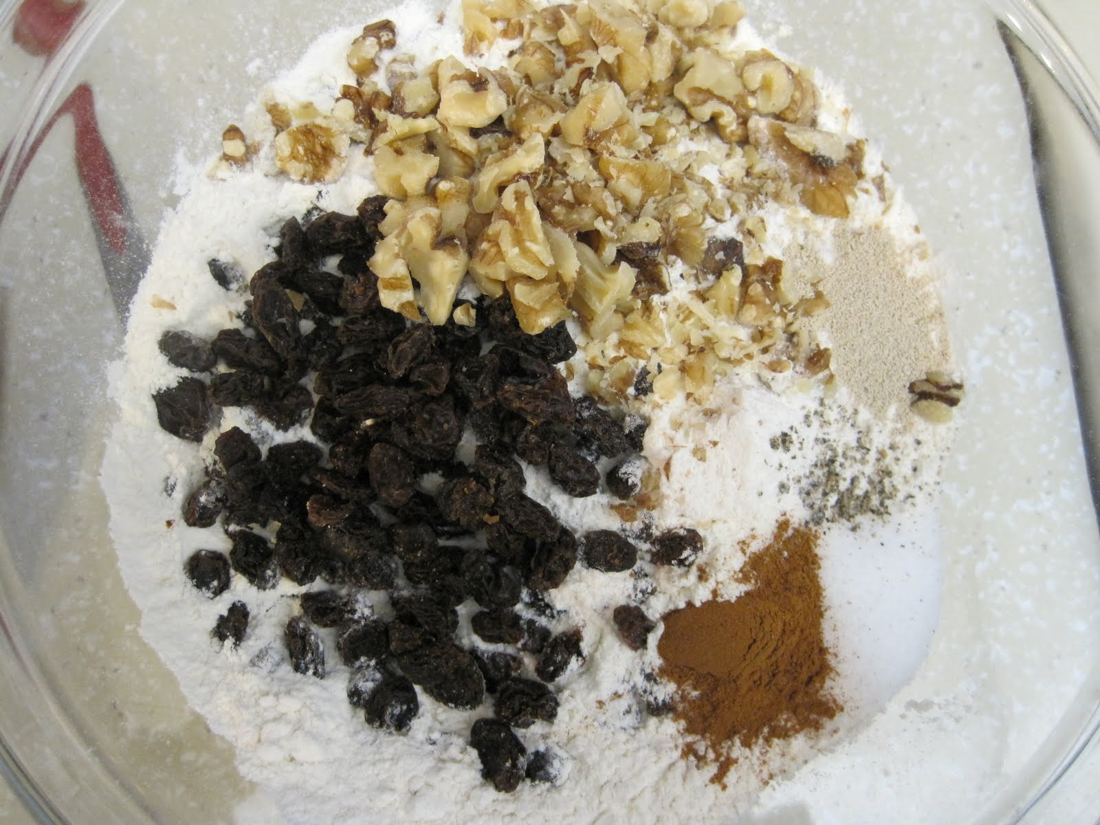 Bicoastal Chefs Cinnamon Raisin Walnut NoKnead Bread