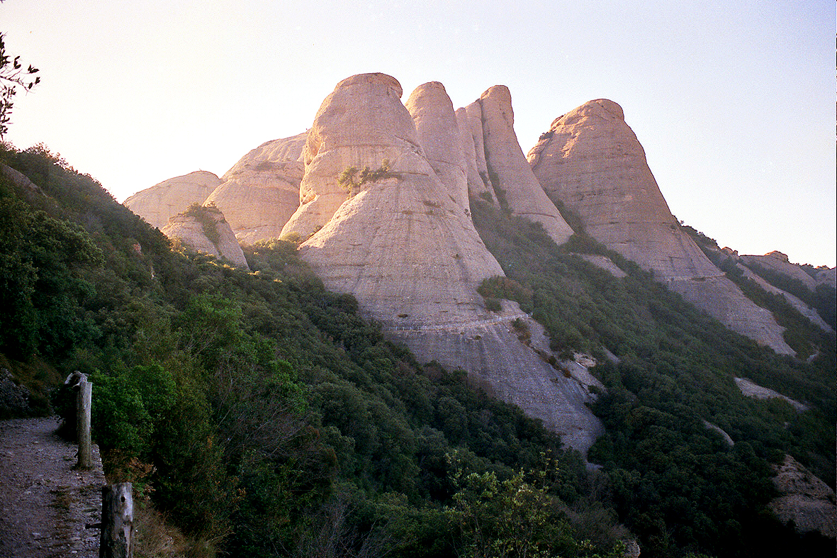 Fotos de España LA MONTAÑA Y
