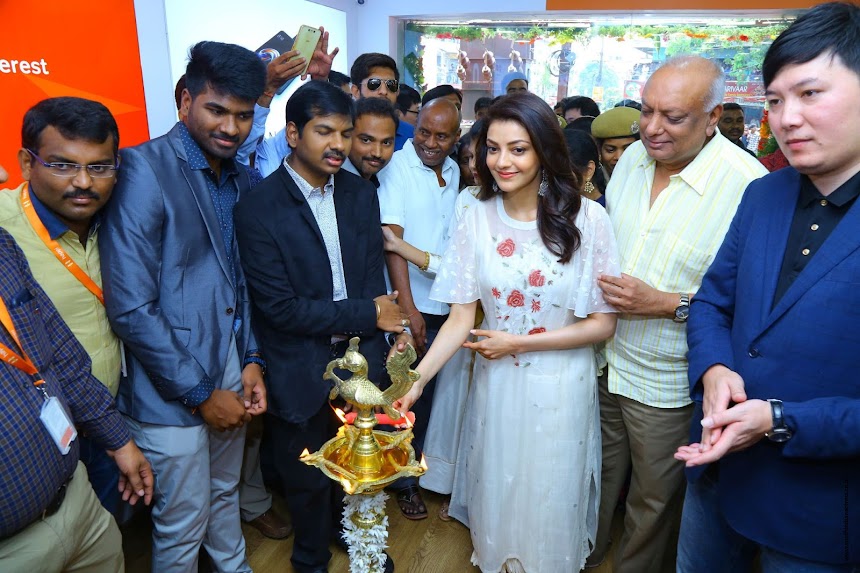 Kajal Aggarwal at Happi Mobiles Launch