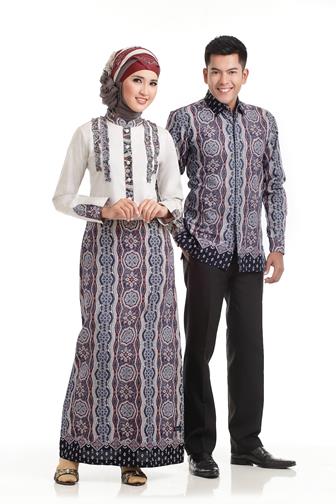 Model Gamis Batik Kombinasi Kain Polos