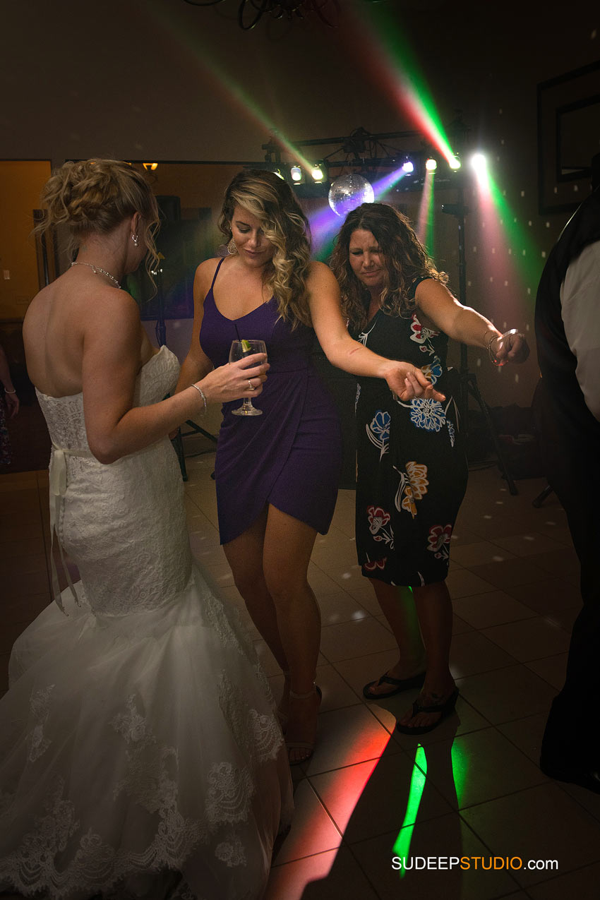 Best Wild Fun Wedding Dancing photos SudeepStudio.com Ann Arbor Wedding Photographer 