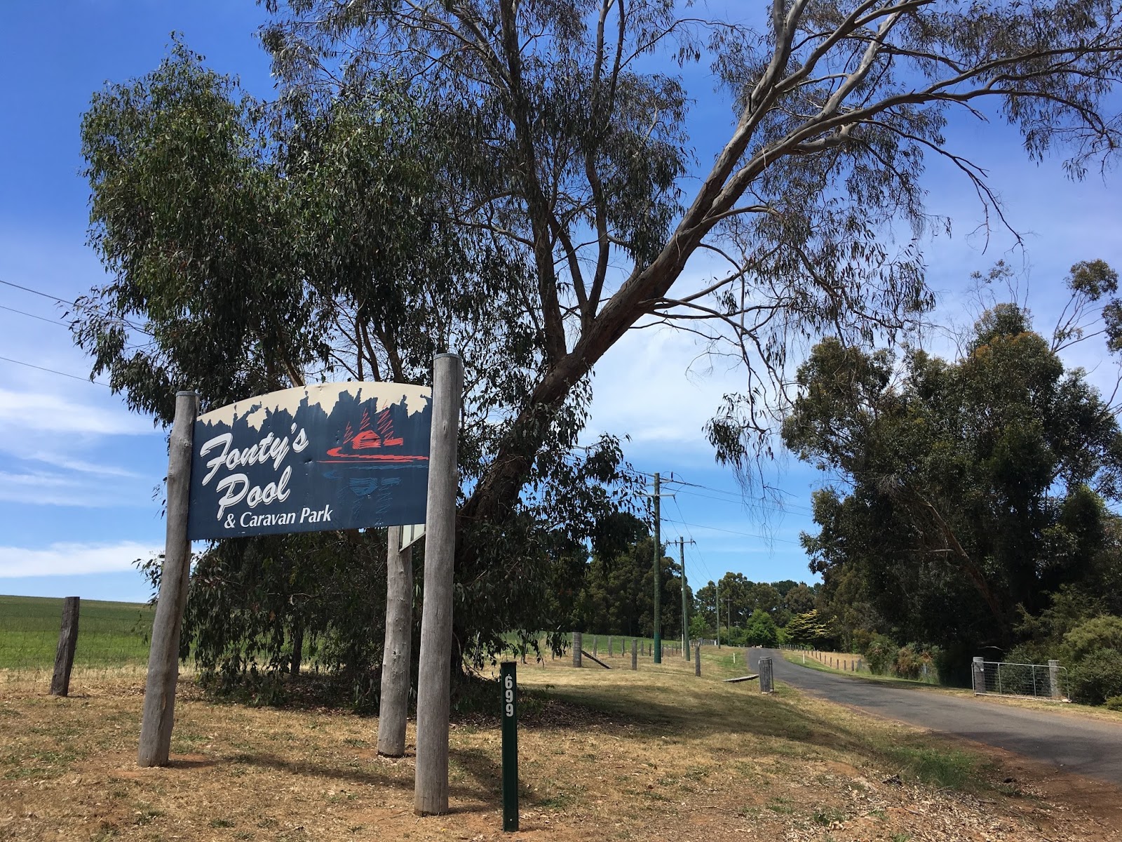Great Places To Visit - Manjimup W.A. - Fonty's Pool & Caravan Park