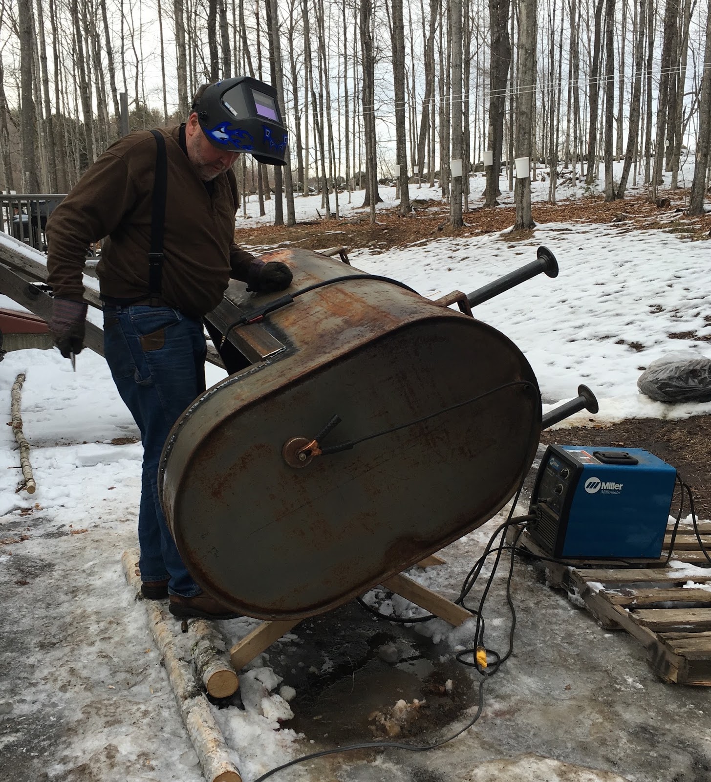 Sustainable ME living and growing locally From Oil tank to Sap