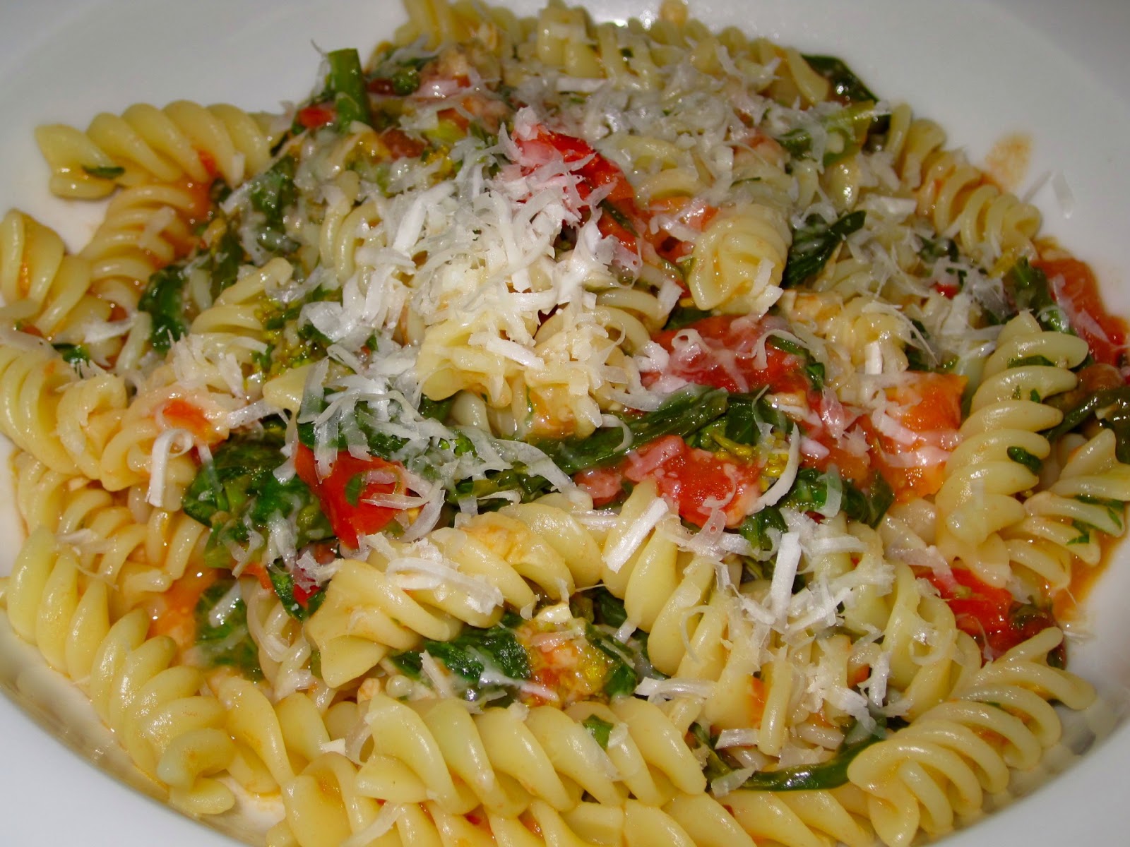 Locavore for Life Pasta with tomato and broccoli rabe sauce