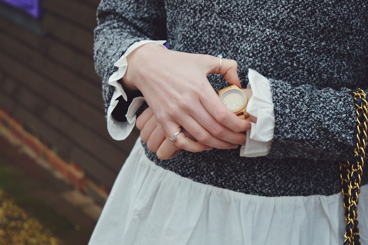 How to wear Victoriana fashion everyday with fashion blogger FashionFake