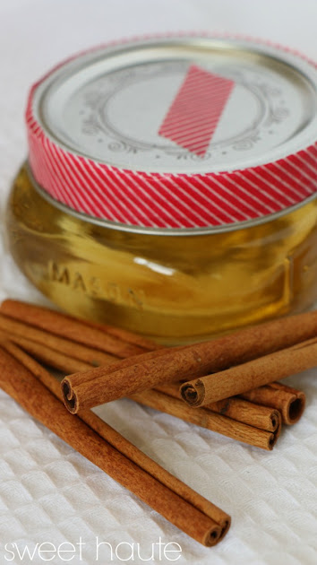 http://sweethaute.blogspot.com/2015/02/cinnamon-bun-diy-massage-oil.html