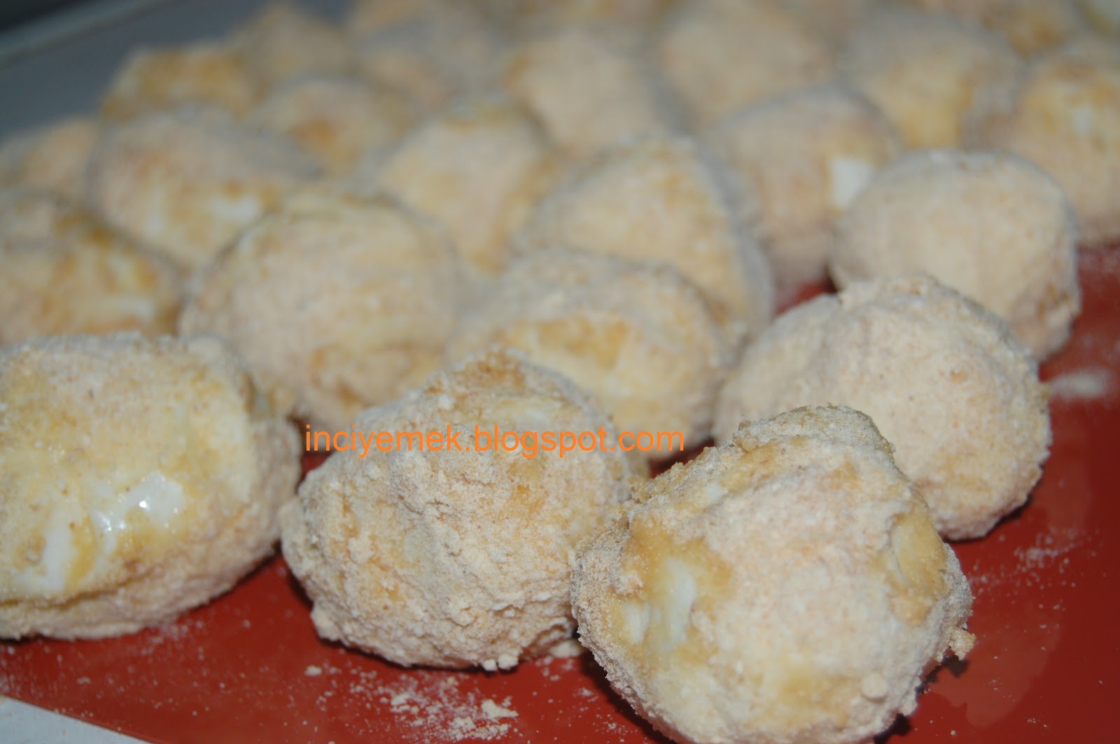 Kıymalı Top Börek Tarifi Kıymalı Top Börek Tarifi