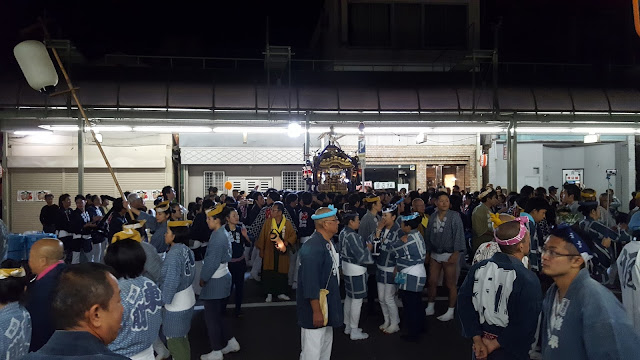 Puncak acara Maebashi Matsuri atau Danbe Matsuri di Gunma