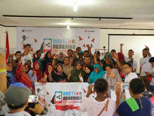 Telkomsel Bangun Potensi Ekonomi Masyarakat Trikora Kaimana Lewat ‘Baktiku Negeriku’ Telkomsel Bangun Potensi Ekonomi Masyarakat Trikora Kaimana Lewat ‘Baktiku Negeriku’