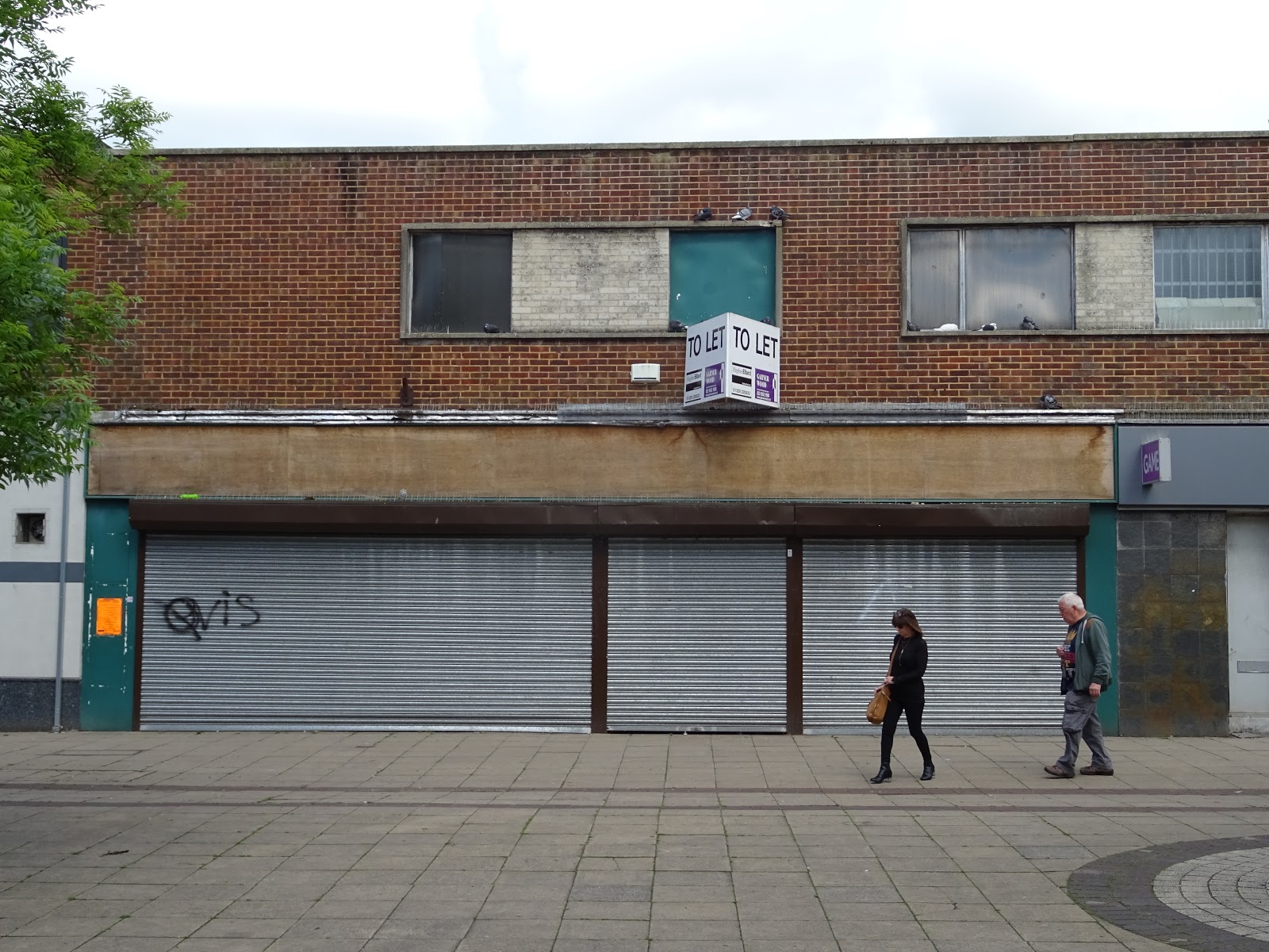 Lovely Waterlooville Empty Shops of Waterlooville in May 2017