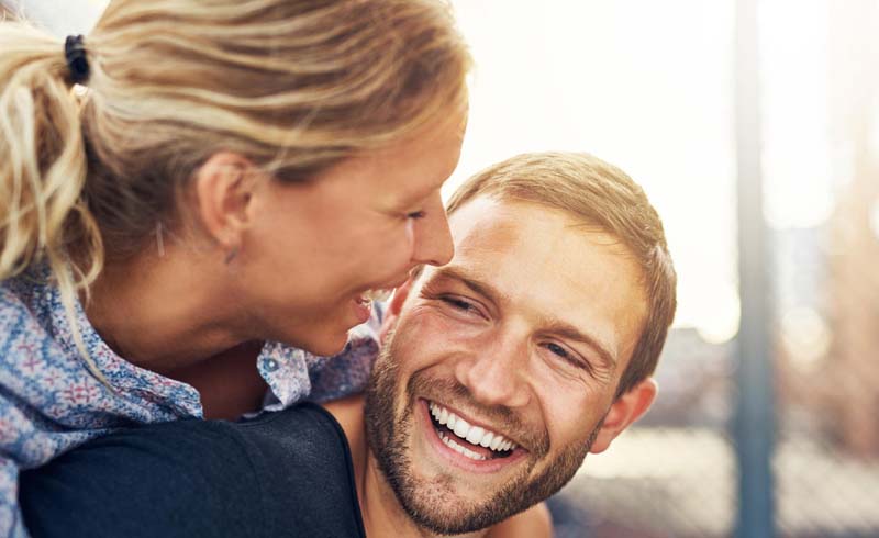 Eight Things You Should Do When Writing Your Dating App Bio on Tinder or Bumble