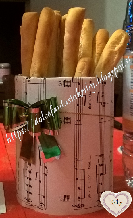 portagrissini a tema musica porta grissini personalizzato fai da te a tema musica per una cena o pranzo