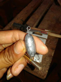 Menyulap timah pemberat menjadi micro jig atau spoon Menyulap timah pemberat menjadi micro jig atau spoon