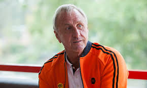 Cruyff: "Los mejores entrenadores han sido centrocampistas"