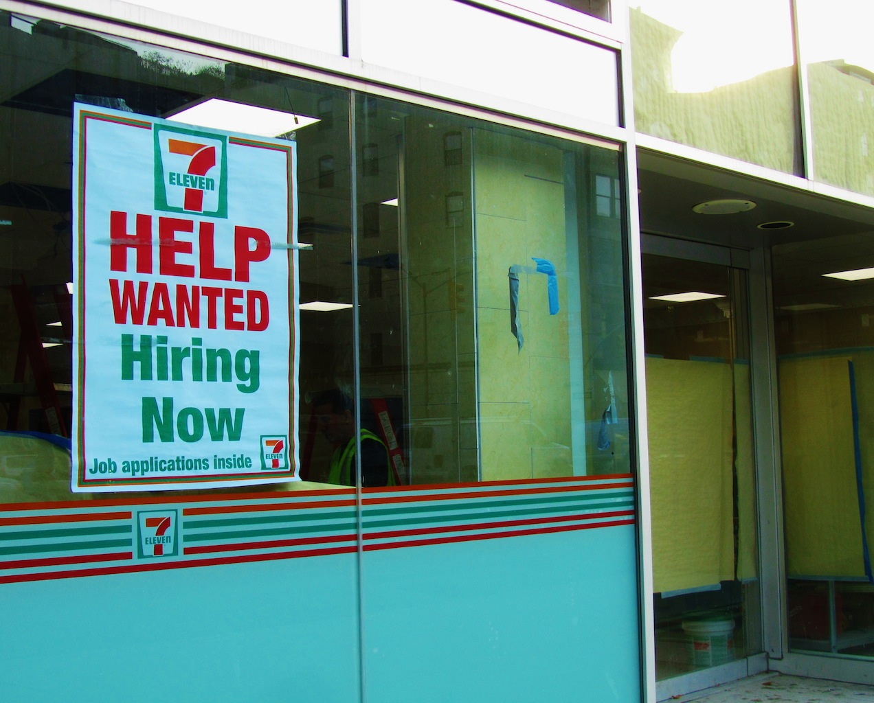 EV Grieve 7Eleven is hiring now on the Bowery
