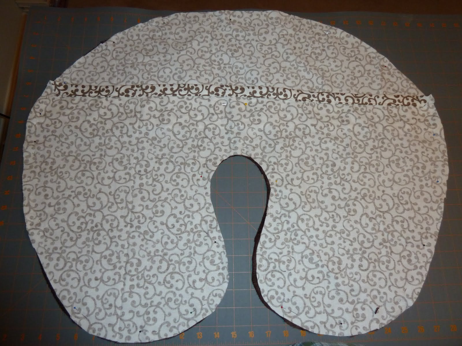 Sew Leelaa! How to make a Boppy Cover