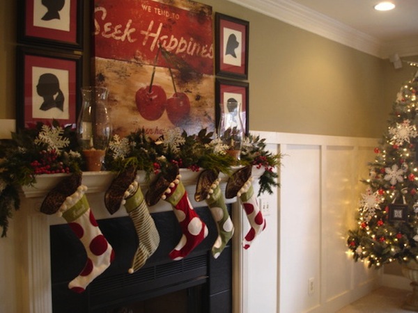 Fireplace socks Mantel Home Decoration Idea in Christmas Festival lights