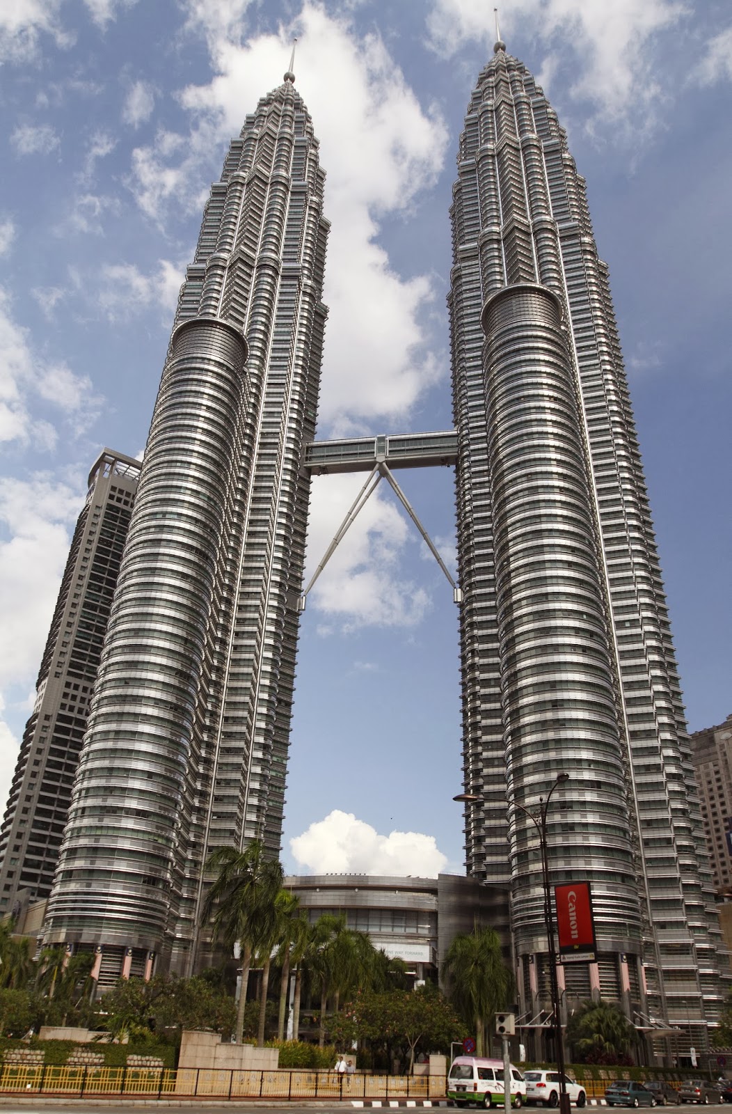Top 5 must visit places in Malaysia - Footprints of Erica
