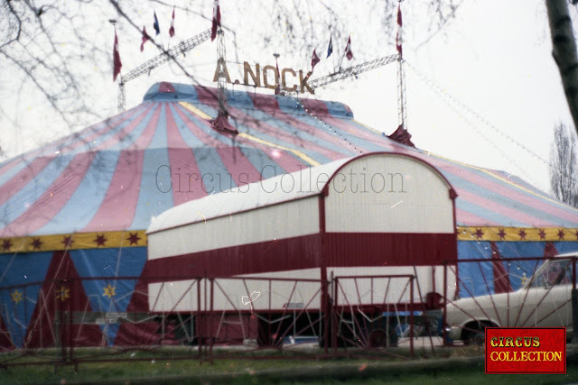 roulotte a matériel du cirque Alfredo Nock
