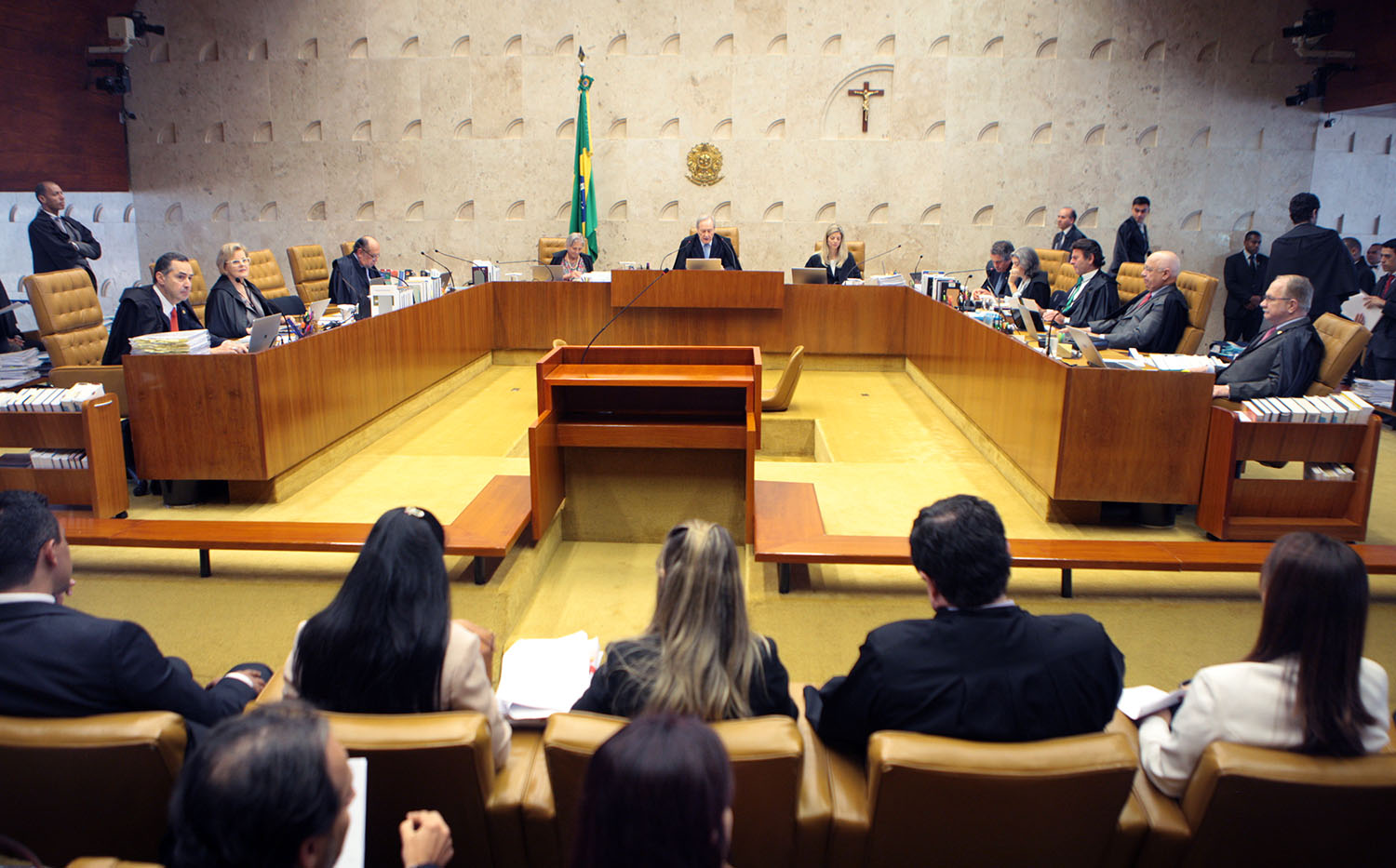 (STF) SUPREMO TRIBUNAL FEDERAL INICIA A SESSÃO QUE DEFINIRÁ RITO DO PROCESSO DOO IMPEACHMENT DA