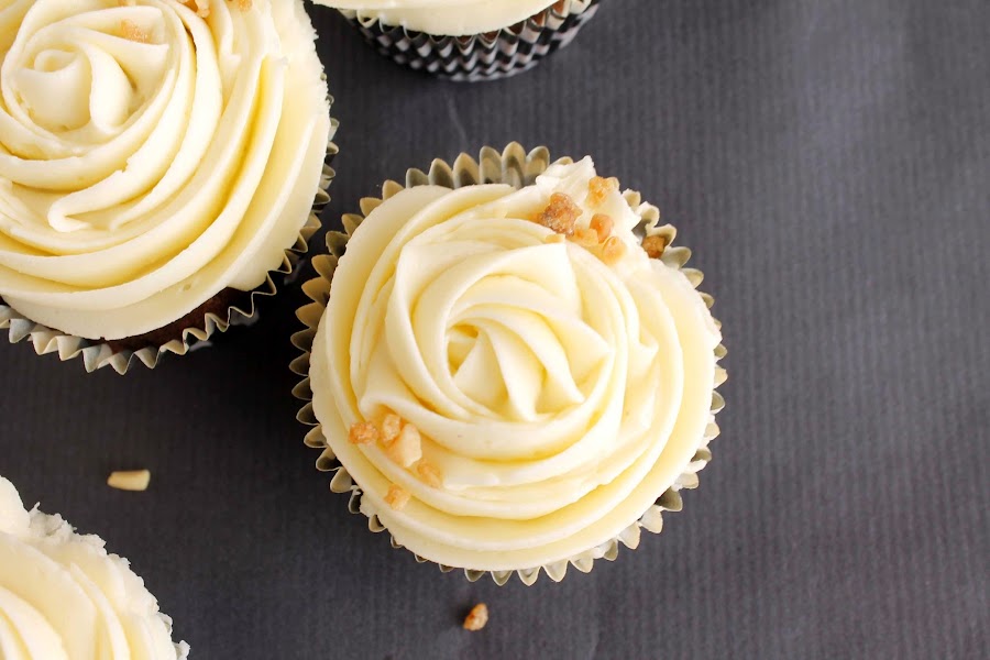 Receta Cupcakes de chocolate y buttercream de crema de almendras