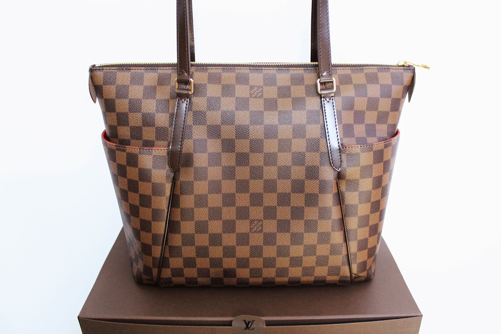 The Style Minded: Louis Vuitton Totally MM Damier Ebene - First Impressions + Pictures