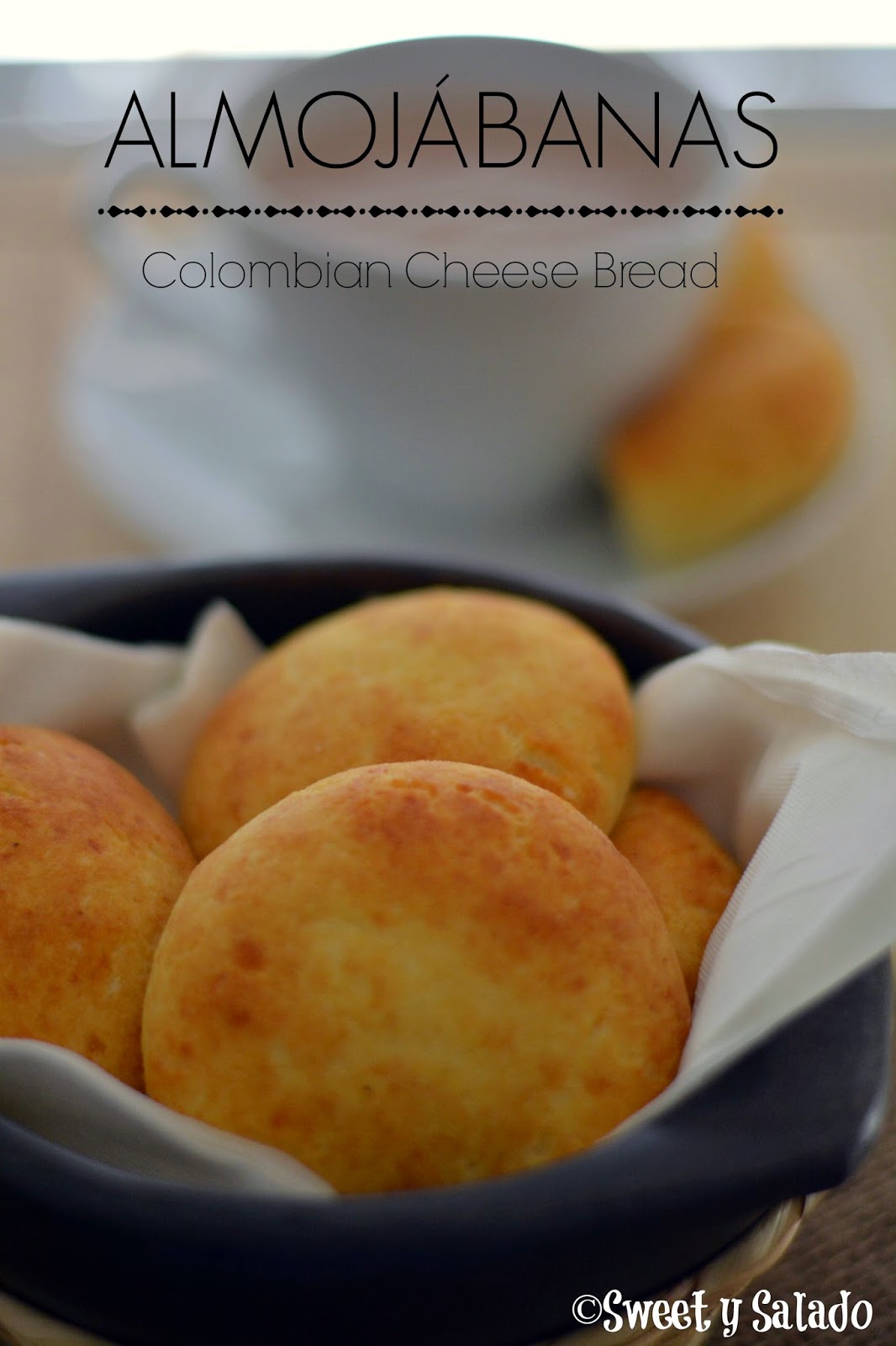 Sweet y Salado Almojábanas (Colombian Cheese Bread)